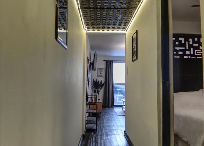 Apartment Location Master With Air Conditioner Mexico City